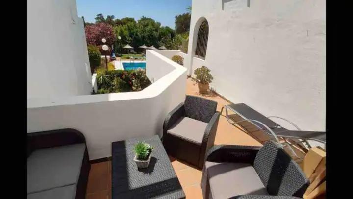 Urb Jardines De Sotogrande Duplex, 120 M2公寓 外观 照片
