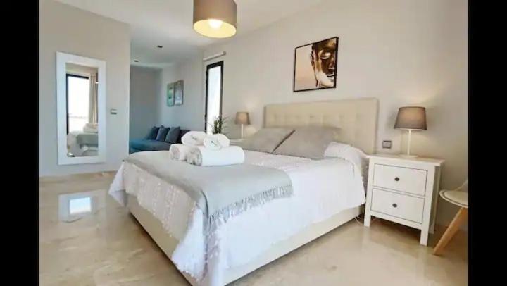 Urb Jardines De Sotogrande Duplex, 120 M2公寓 外观 照片