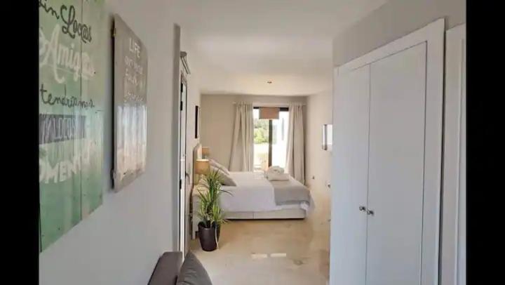 Urb Jardines De Sotogrande Duplex, 120 M2公寓 外观 照片