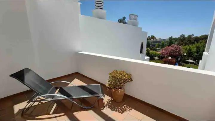 Urb Jardines De Sotogrande Duplex, 120 M2公寓 外观 照片